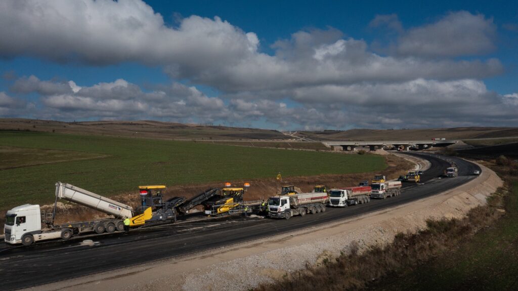 WhatsApp Image 2026-05-29 at 09.10.00 (7)